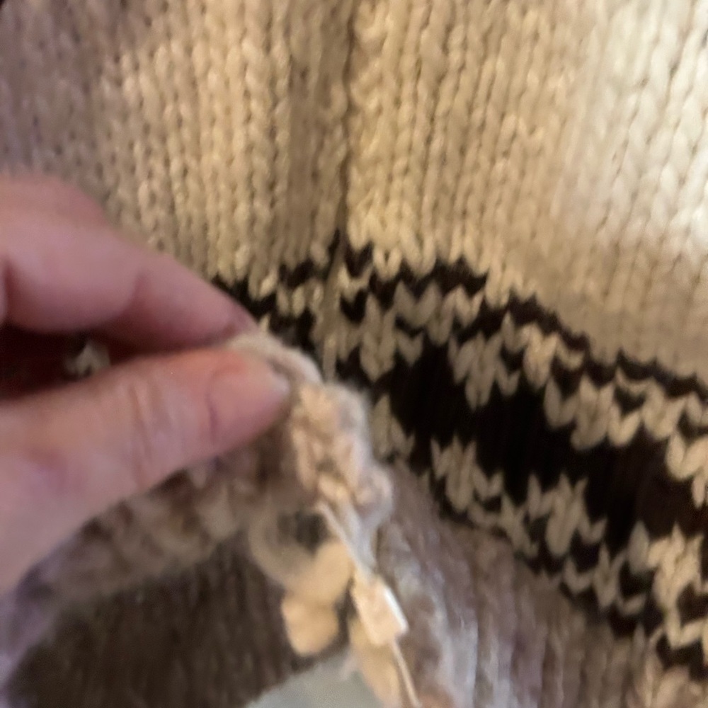 Vintage Cozy Gray and Black Patterned Cowichan Sweater - Picture 3 of 7